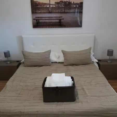 Knightsbridge Bed & Breakfast